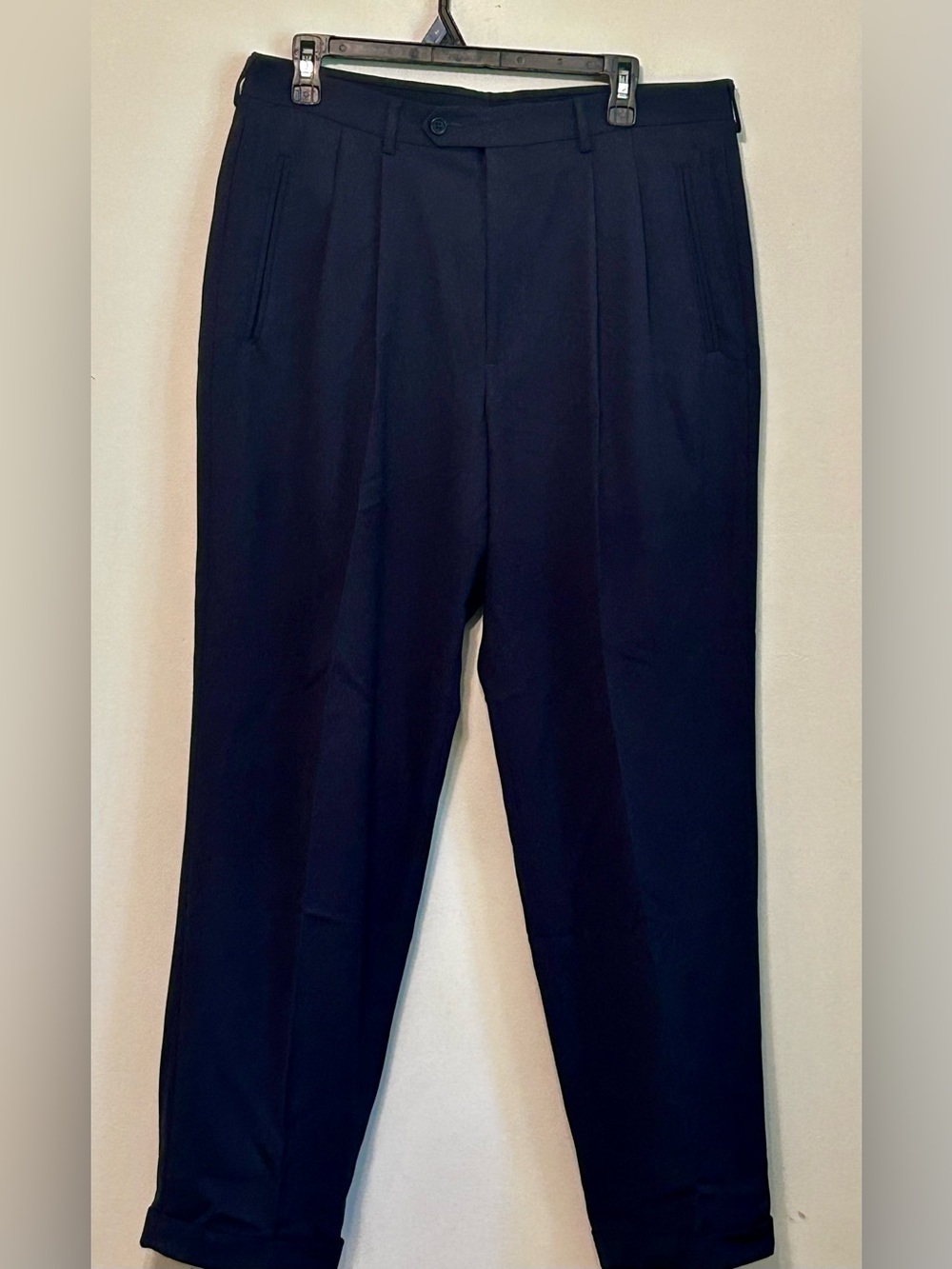 Claiborne Men’s Pleated Dress Pants in Navy Blue. Cuffed Hem.